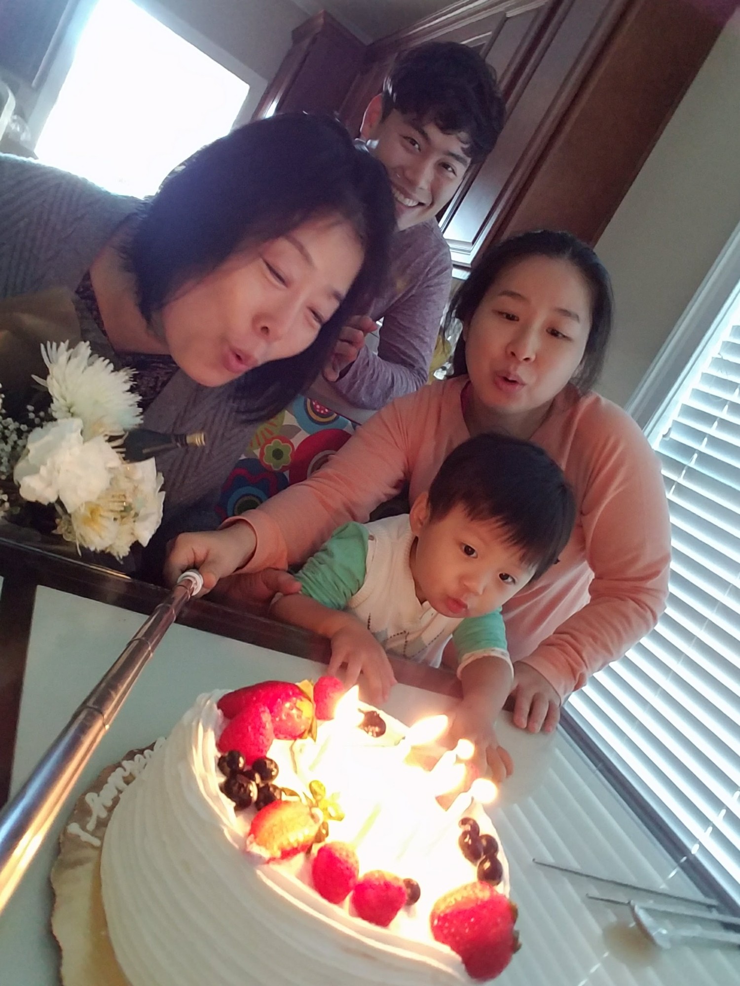 딸네집에서 맞은 생일